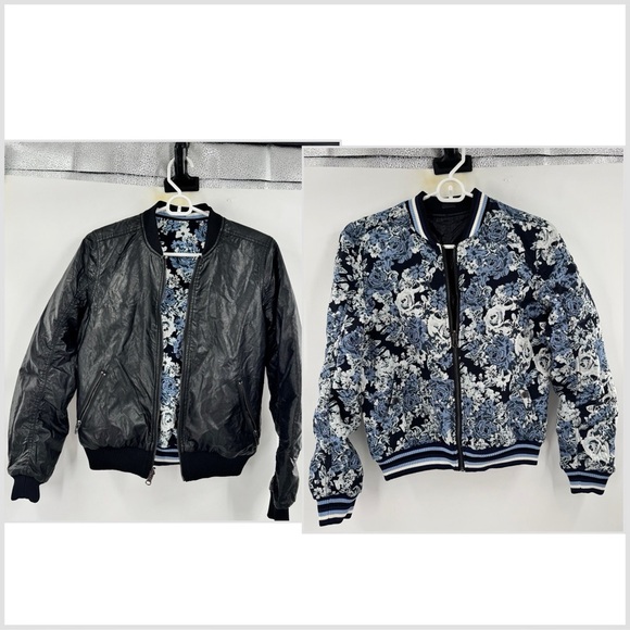 BlankNYC reversible Floral Blue and White Bomber Jacket size S - Picture 1 of 10